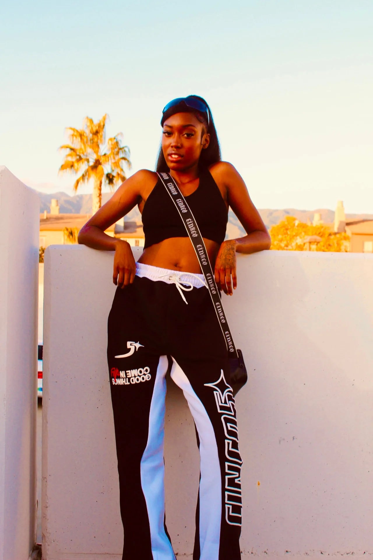 FIVELAND Flare Sweatpants